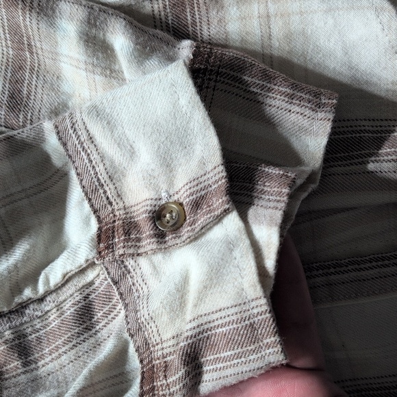 Hollister Plaid Button-Up Oversized Shirt Size Small - Picture 3 of 5